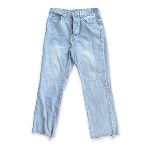 Princess Polly High Waisted Light wash raw hem cropped jeans size 6